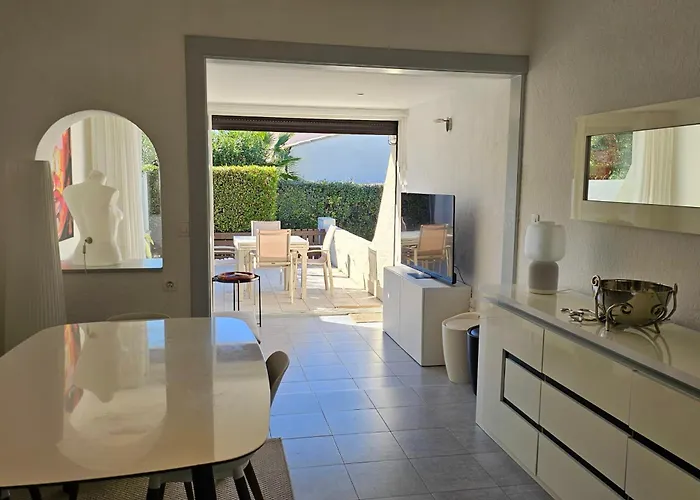 Naturiste Cap D'agde Heliovillage 20 Agde